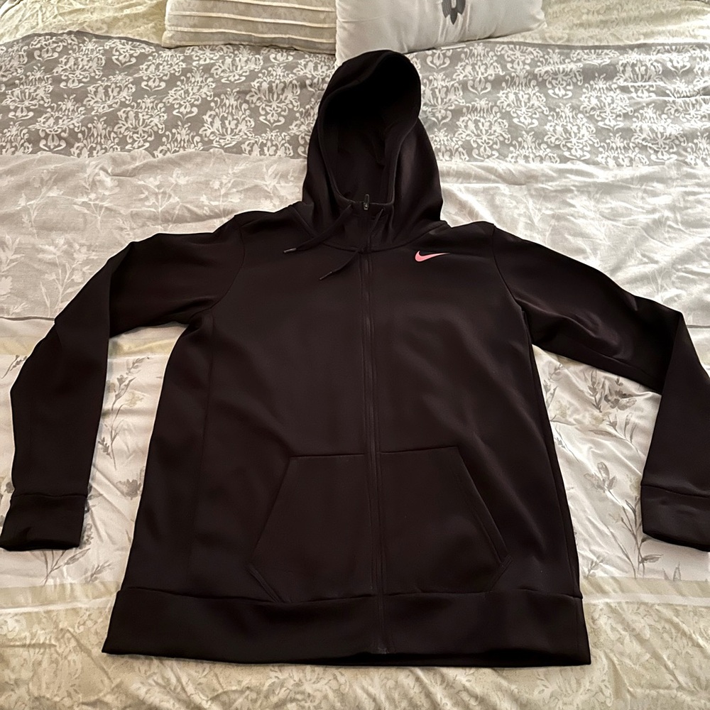 Women’s Burgundy Nike full zip hooded jacket